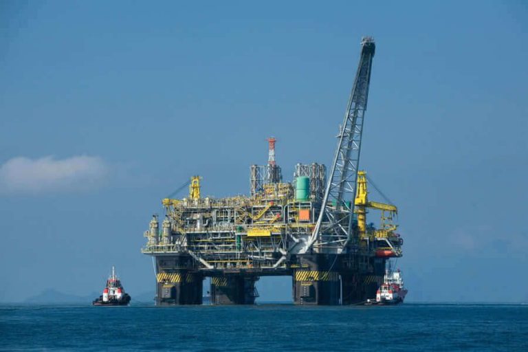 Oil rig Norway