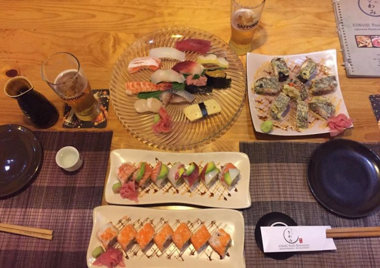 Sushi at Kiwami Cafe