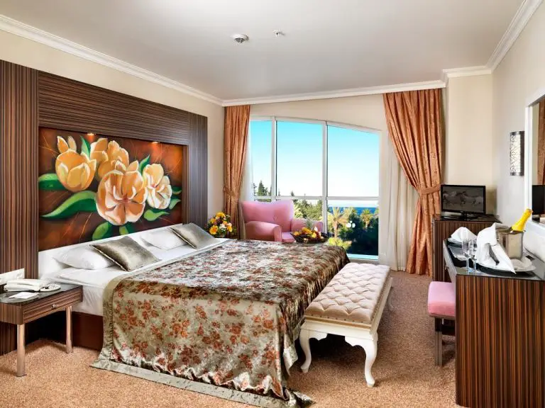Hotel room Crystal De Luxe Resort & Spa